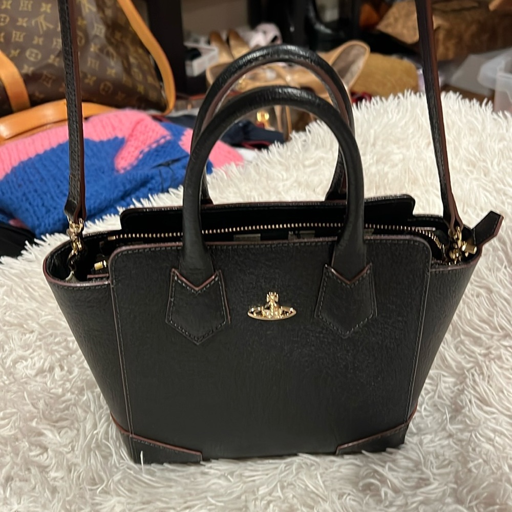 Absolutely gorgeous Vivienne Westwood, purse, and wallet